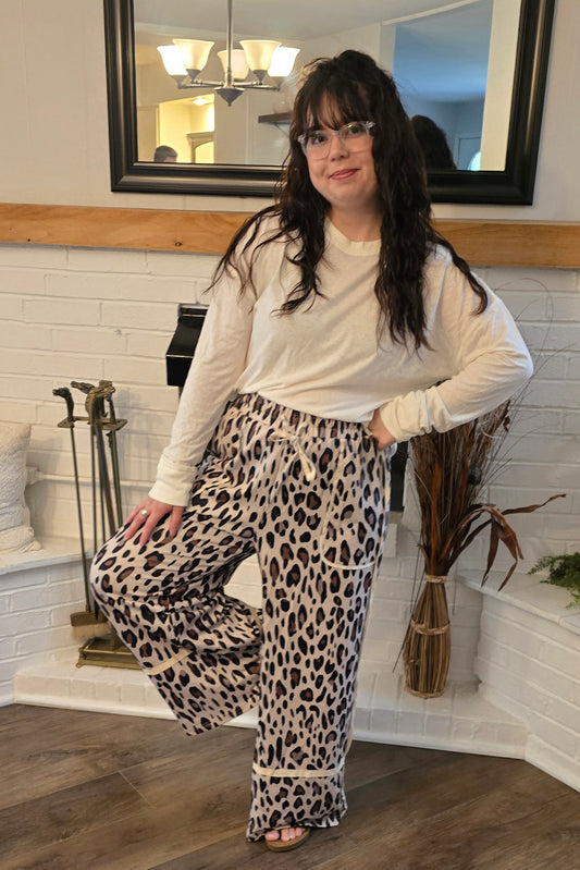 Leopard Wide Leg Cropped Pants