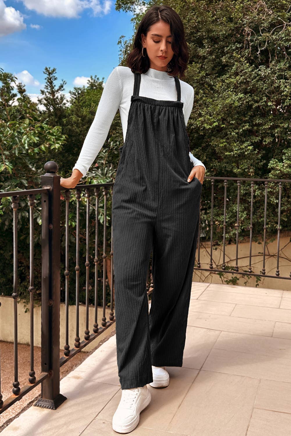 Morn Solid Pocketed Loose Fit Corduroy Overall