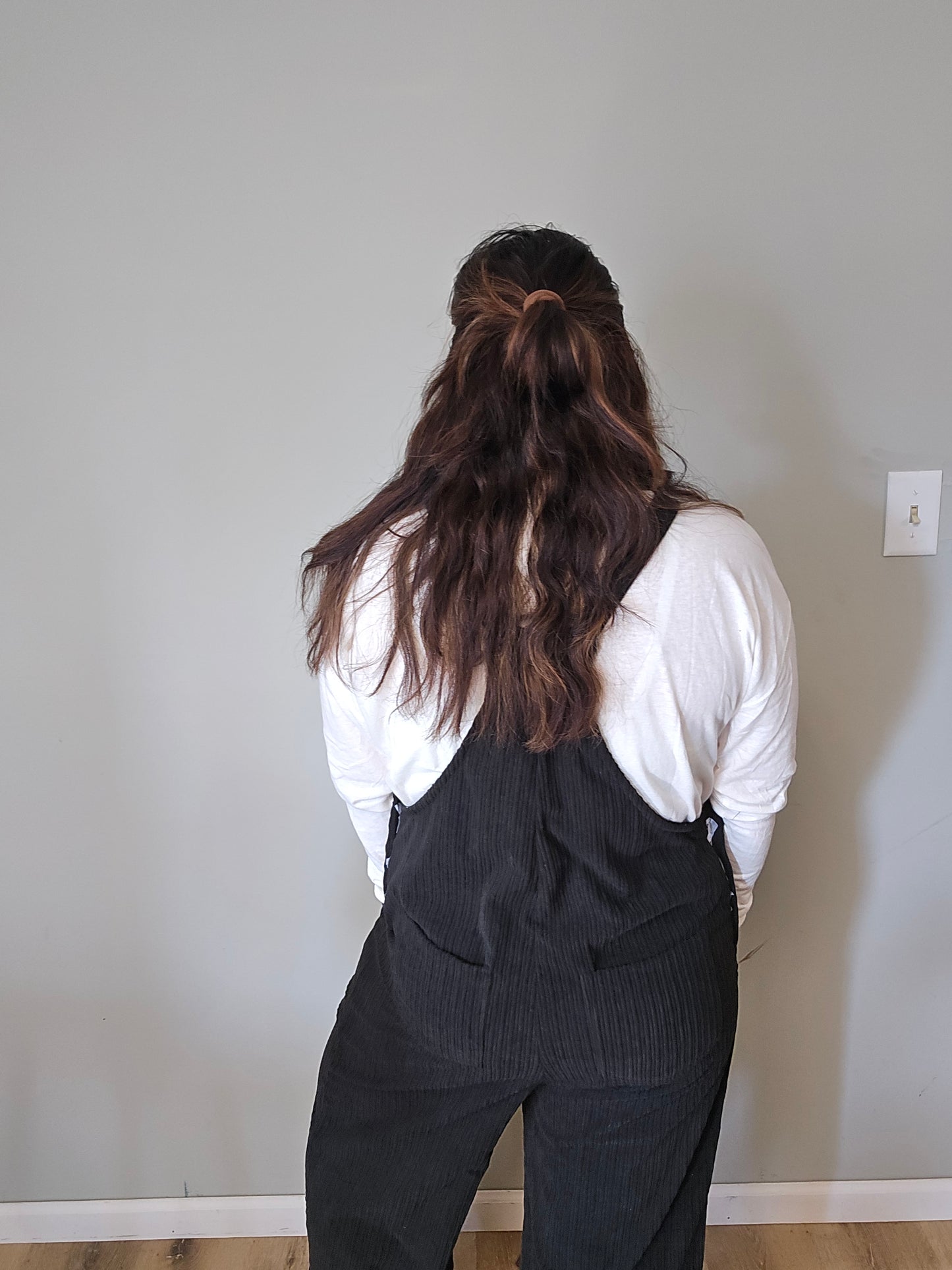 Morn Solid Pocketed Loose Fit Corduroy Overall